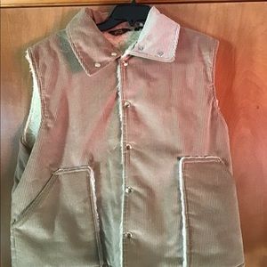 VIP CORDUROY VEST SHERPA LINED